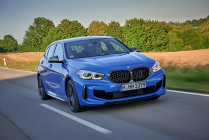 작고 빠른 고성능 차...BMW, M135i xDrive 및 X2 M35i 출시