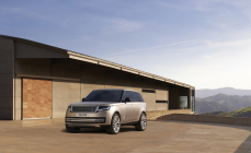 JLR, 올 뉴 레인지로버 PHEV 모델 출시...전기 주행거리 80km